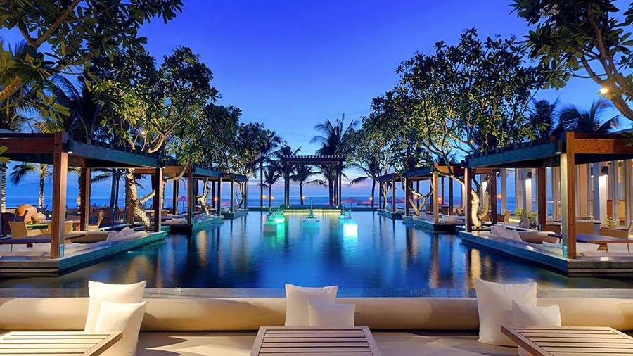 2 vì dịch vụ khách sạn, resort chất lượng khi du lịch Đà Nẵng