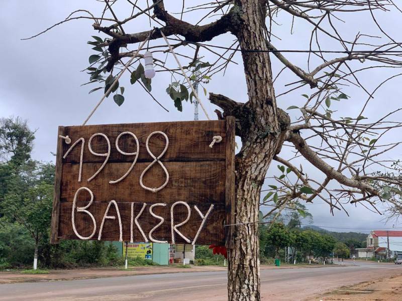 1998 Bakery, tiệm bánh nhỏ mang hương vị Đà Lạt ở Măng Đen