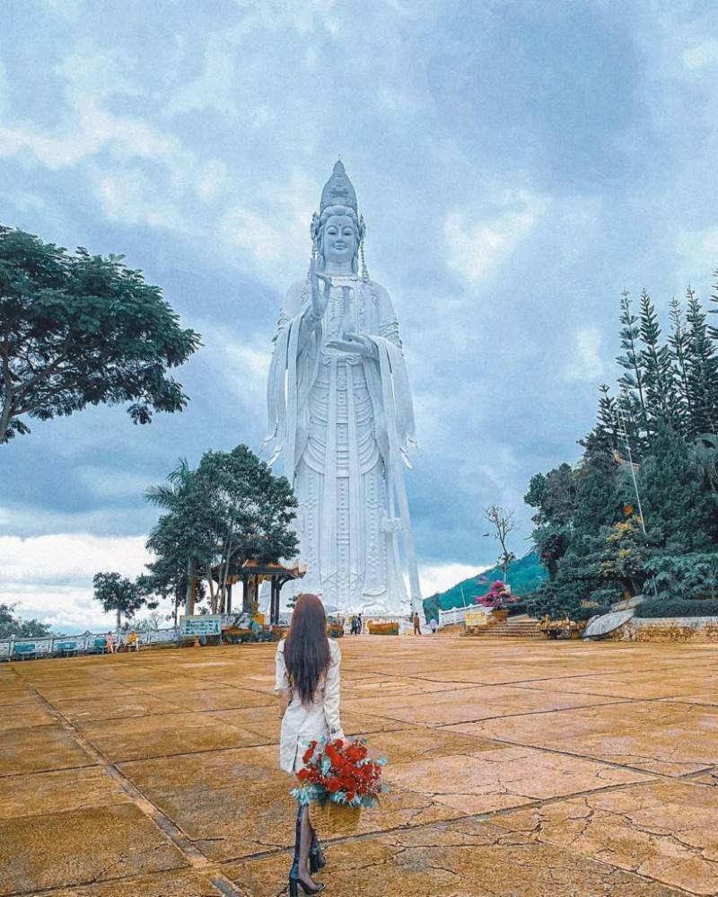 Chùa Linh Ẩn nơi an tọa của tượng quan âm lớn nhất Đà lạt