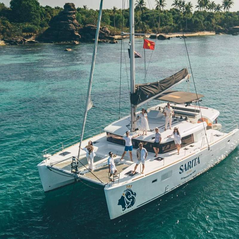 Catamaran Sarita - Đẳng cấp du thuyền 5 sao trên đảo Ngọc