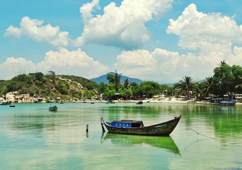 5 bãi biển Nha Trang với vẻ đẹp hoang sơ khiến bao người thương nhớ
