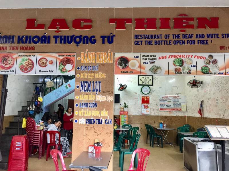 Bánh khoái Lạc Thiện – Vị ngon đặc biệt nổi tiếng khắp xứ Huế