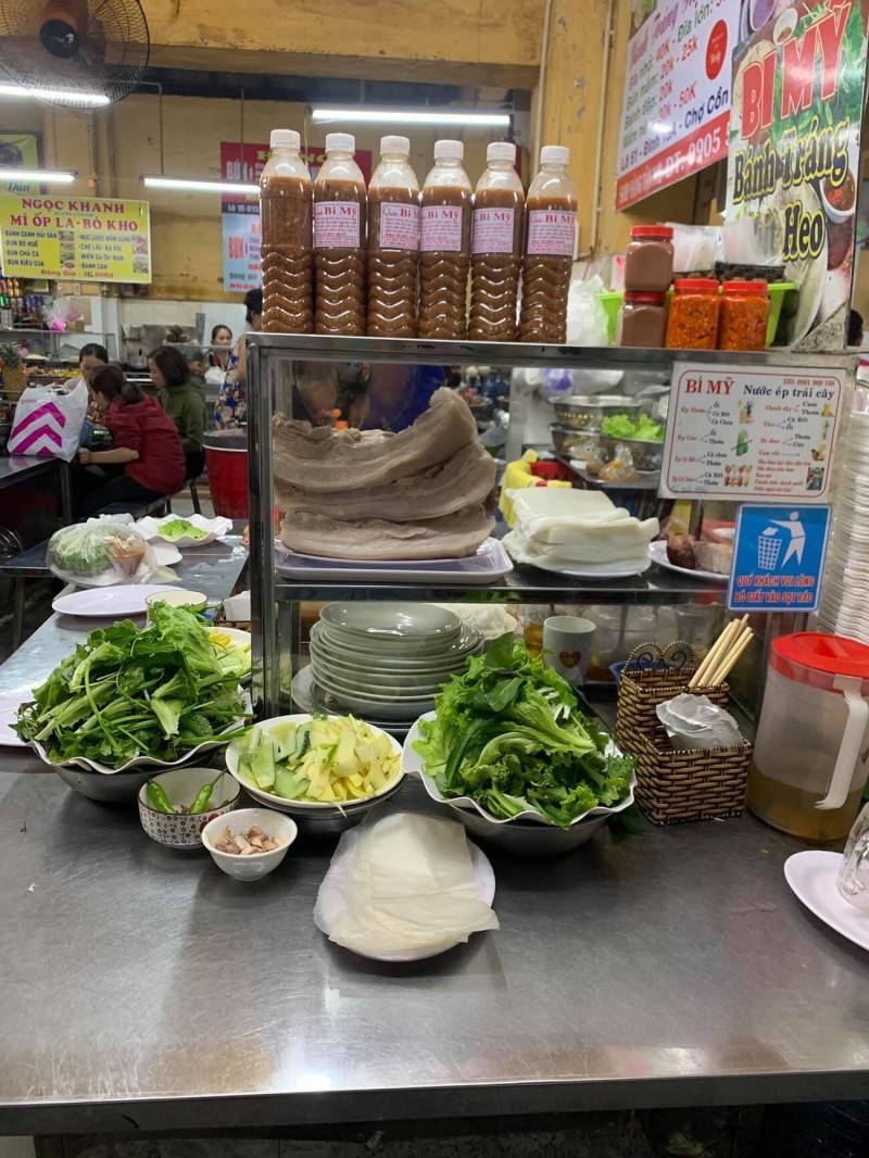 Bánh tráng cuốn thịt heo chợ Cồn - Món ăn lôi cuốn qua nhiều thế hệ ở Đà Nẵng
