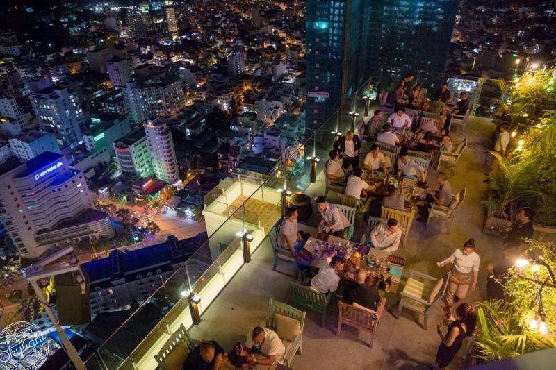 Chef's Club Restaurant - Skylight Nha Trang - Đẳng cấp ẩm thực tại nhà hàng Quốc tế cao nhất Nha Trang