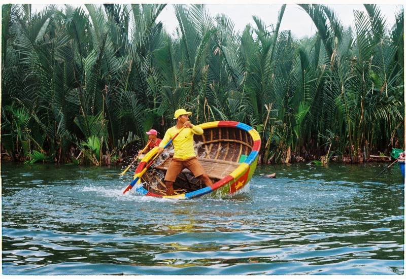Khu sinh thái rừng dừa Bảy Mẫu Hội An - Thích thú trải nghiệm múa thúng trên sông