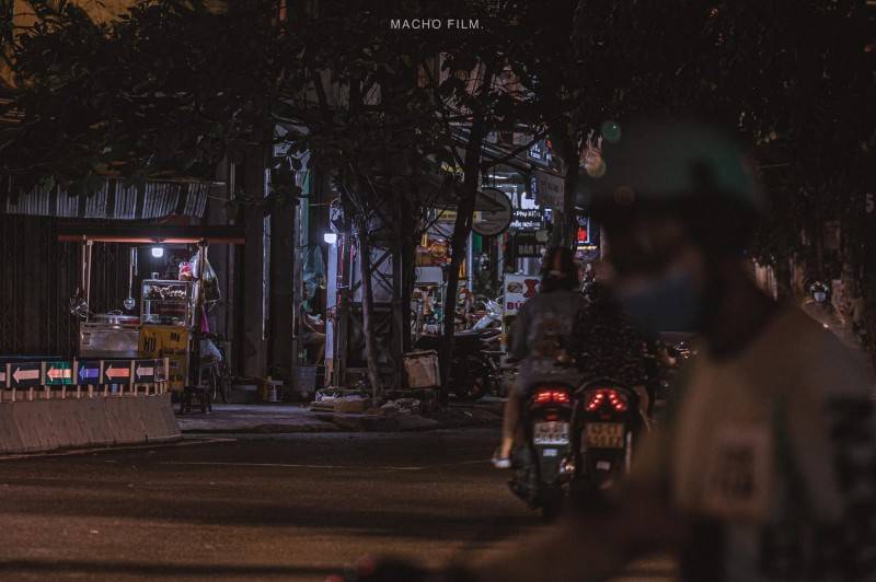 Macho Wu review Đà Nẵng về đêm &amp; những góc khuất đầy trầm mặc