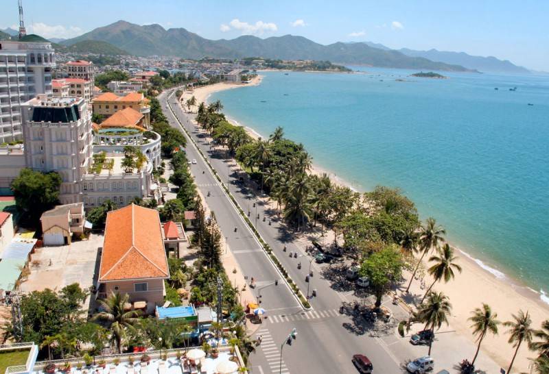 Nha Trang ngày nhạt nắng cùng tình yêu bất ngờ đến từ bạn Minh Vương