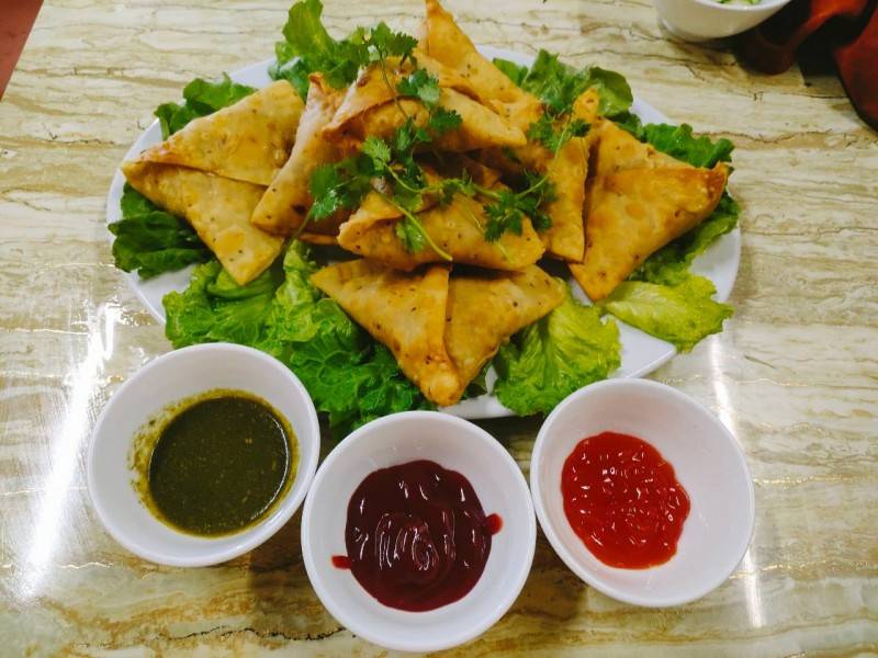 RedCoral Halong Halal Restaurant – Không gian ẩm thực Trung Đông đầy mới lạ tại Hạ Long