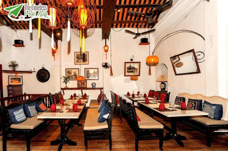 Tam Tam Cafe &amp; Restaurant Hoi An - Đồ ăn ngon đặt trong một không gian xinh xắn