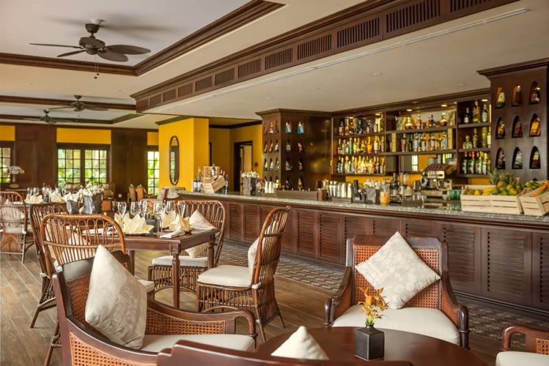 The Temple Restaurant and Lounge Hoi An Nha hang mang phong cach Chau Au sang trong giua long pho Hoi 2 16189351801