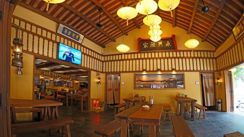 Vinh Hung Restaurant Hoi An - Nhà hàng món ăn Việt đầu tiên ở phố Hội