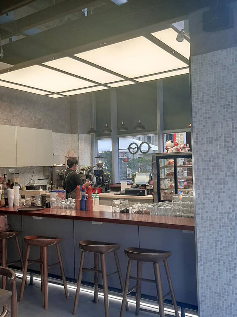 A'DOR COFFEE, quán cafe nha trang với không gian siêu xịn