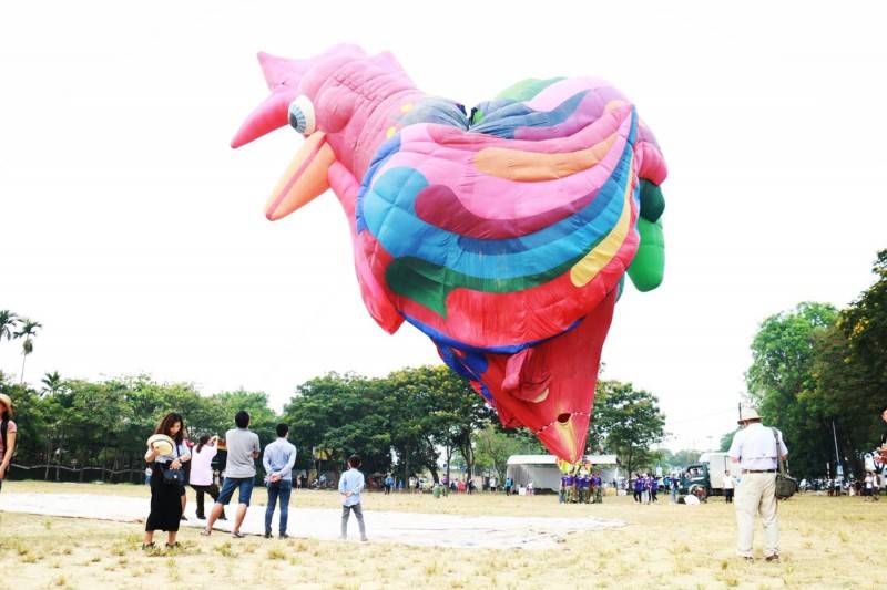 Ấn tượng Lễ hội khinh khí cầu Huế rực rỡ sắc màu