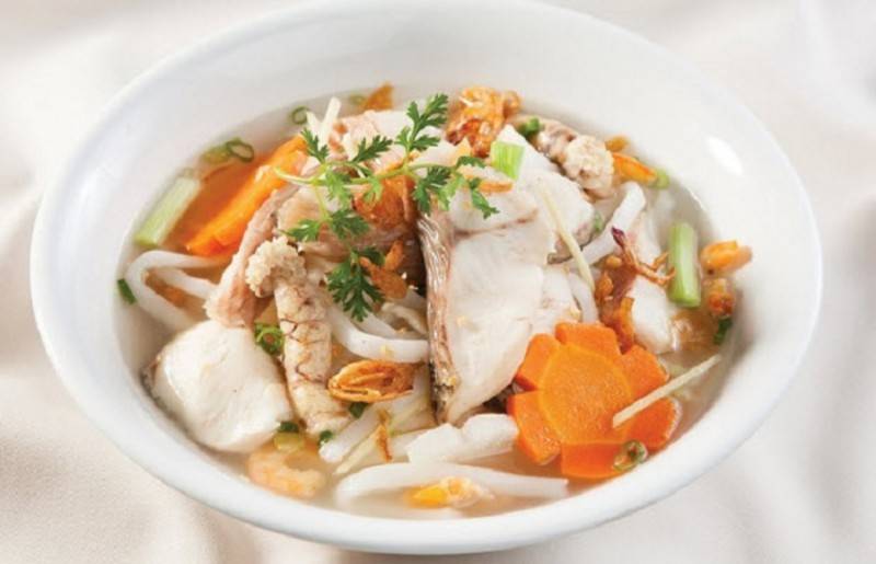 Bánh canh cá lóc – Món ăn dân dã không thể thiếu của người dân xứ Huế