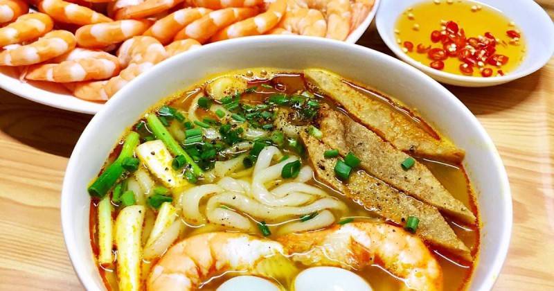 Bật mí Top quán bánh canh ngon Đồng Xoài, hương vị hấp dẫn khó cưỡng