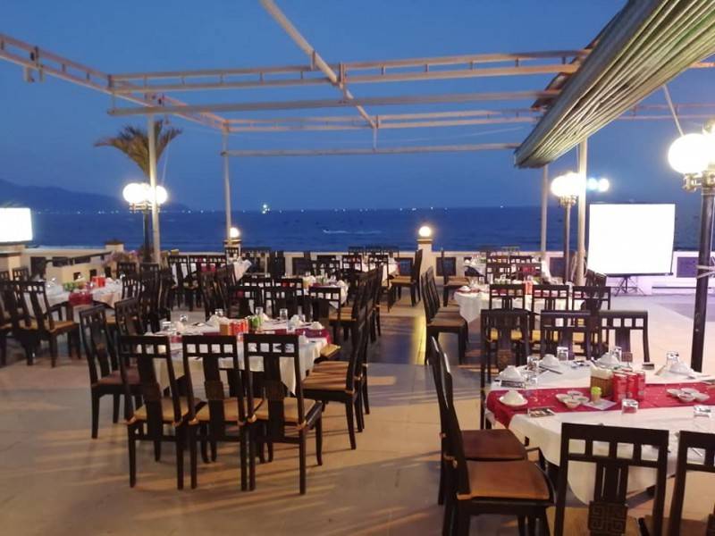 Blue Whale Restaurant Đà Nẵng - Thưởng thức hương vị miền biển ở nhà hàng có view đẹp nao lòng tại Đà Nẵng