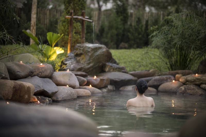 Bỏ túi kinh nghiệm nghỉ dưỡng ở Huế tại suối khoáng nóng Thanh Tân siêu hấp dẫn