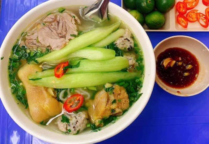 Bún dọc mùng Hà Nội, món ăn vừa bổ dưỡng vừa vui miệng