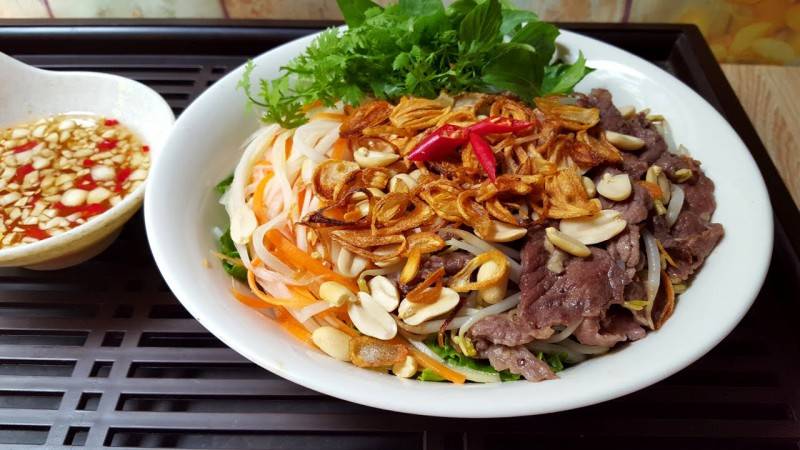 Bún trộn Huế - Hương vị chua chua ngọt ngọt đậm đà thơm ngon