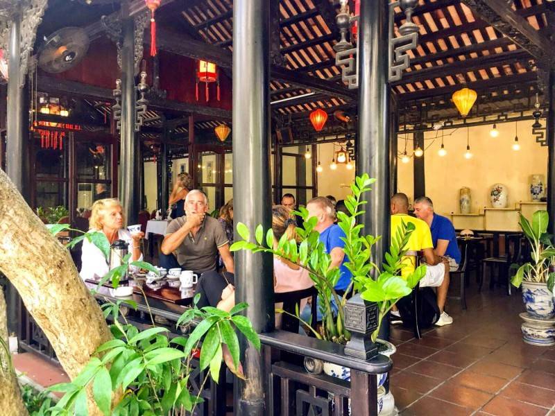 Cafe Nam Giao Hoài Cổ - Quán cà phê cổ kính giữa lòng cố đô Huế