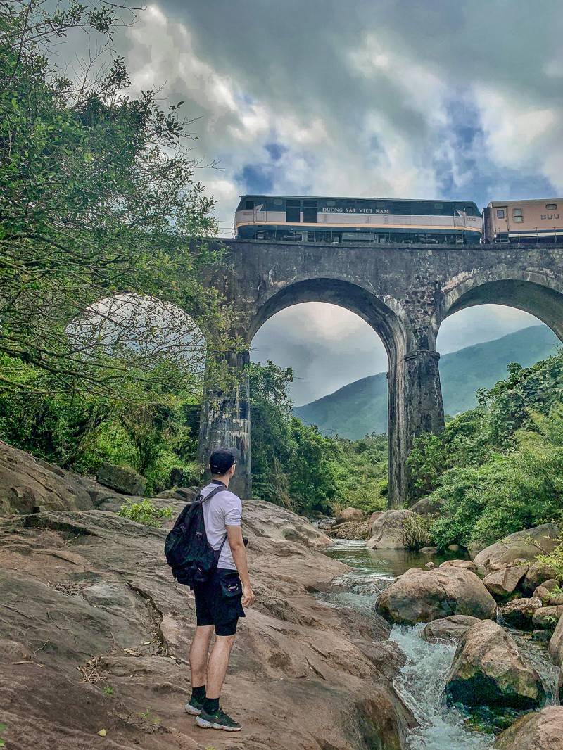 Cầu Vòm Đồn Cả Đà Nẵng - Có một thiên đường dường như bị thế giới lãng quên