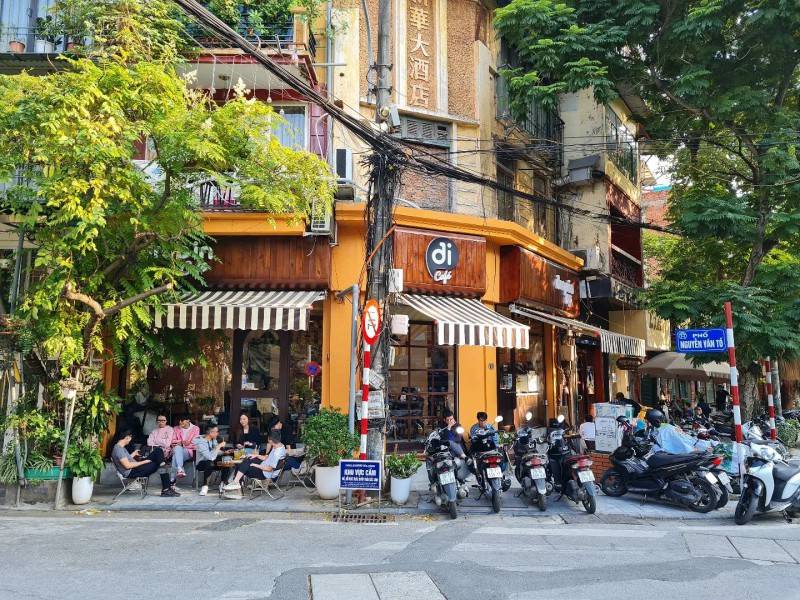 Check-in 5 quán cafe tone xanh Hà Nội cực đẹp