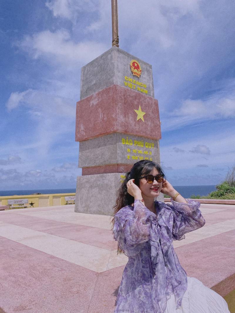 Chinh phục Đảo Phú Quý chỉ với 580.000 VNĐ cùng cô bạn Trang Lim