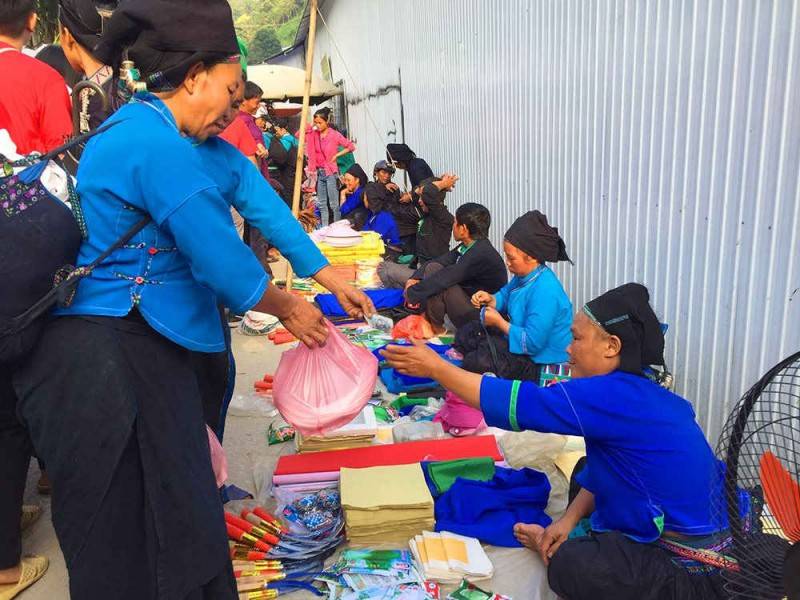 Chợ phiên Hoàng Su Phì - Nét đẹp văn hóa độc đáo nơi cao nguyên đá