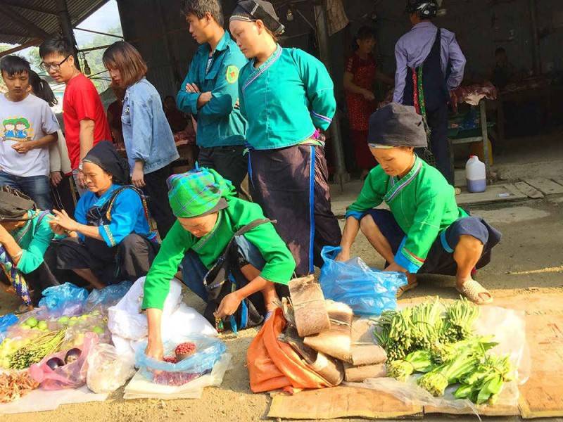 Chợ phiên Hoàng Su Phì - Nét đẹp văn hóa độc đáo nơi cao nguyên đá
