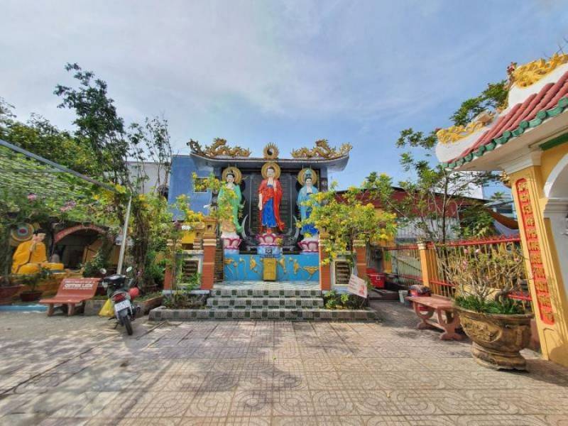 Chùa Từ Quang Cà Mau, địa điểm du lịch tâm linh mang vẻ đẹp cổ kính
