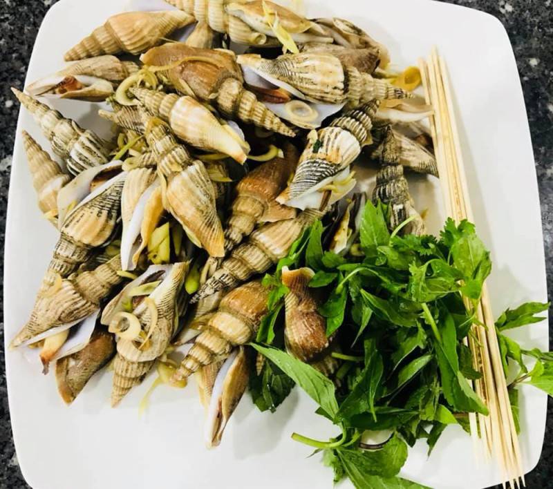 Chúc Xíu Restaurant Phú Yên - Thiên đường hải sản với không gian thoáng đãng nằm bên bờ kè biển