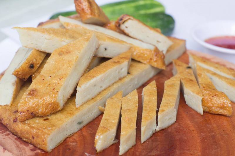 Có gì hấp dẫn trong tô bánh canh chả cá Nha Trang?