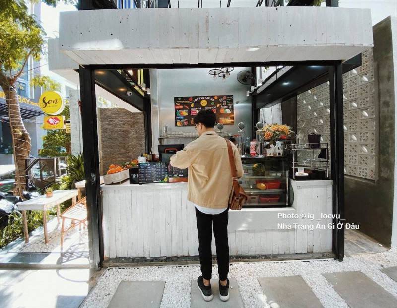 Cùng đi khám phá Son Juice &amp; More Cafe Nha Trang với anh chàng Lộc Vũ