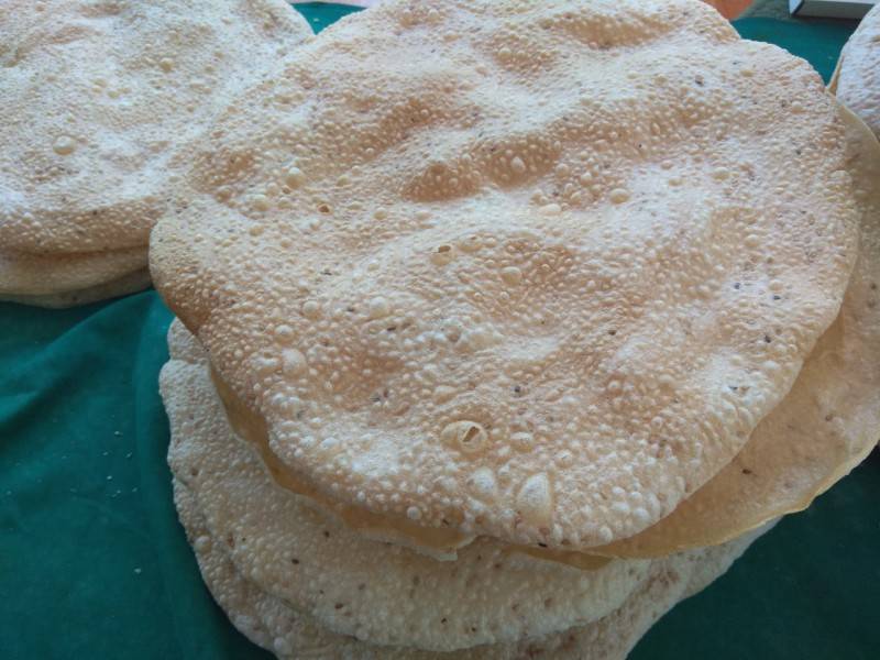 Cùng tìm hiểu món bánh tráng Hòa Đa - Đặc sản truyền thống Phú Yên