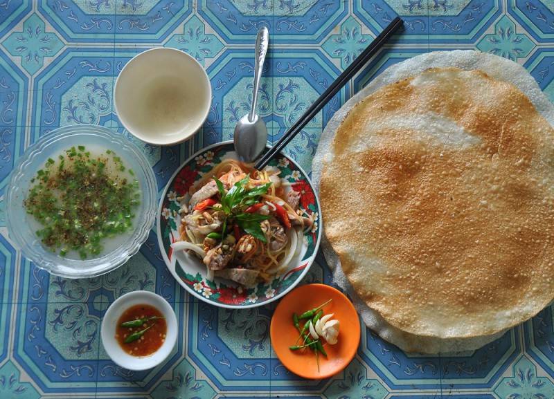 Cùng tìm hiểu món bánh tráng Hòa Đa - Đặc sản truyền thống Phú Yên