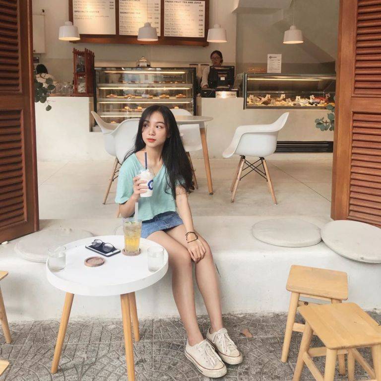 Đắm chìm vào sự tinh tế, lãng mạn, dịu dàng của 5 quán cafe view đẹp Đà Nẵng