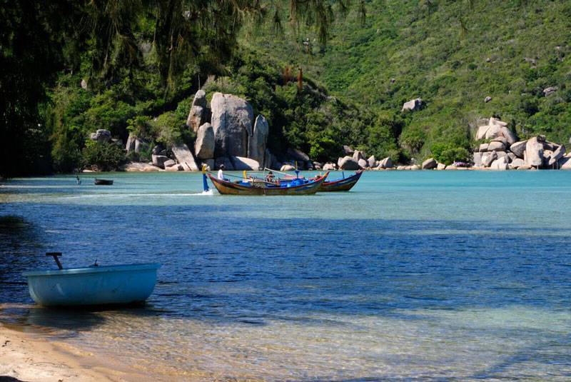 Đầm Môn Nha Trang - Khám phá bán đảo hoang sơ nằm giữa biển khơi