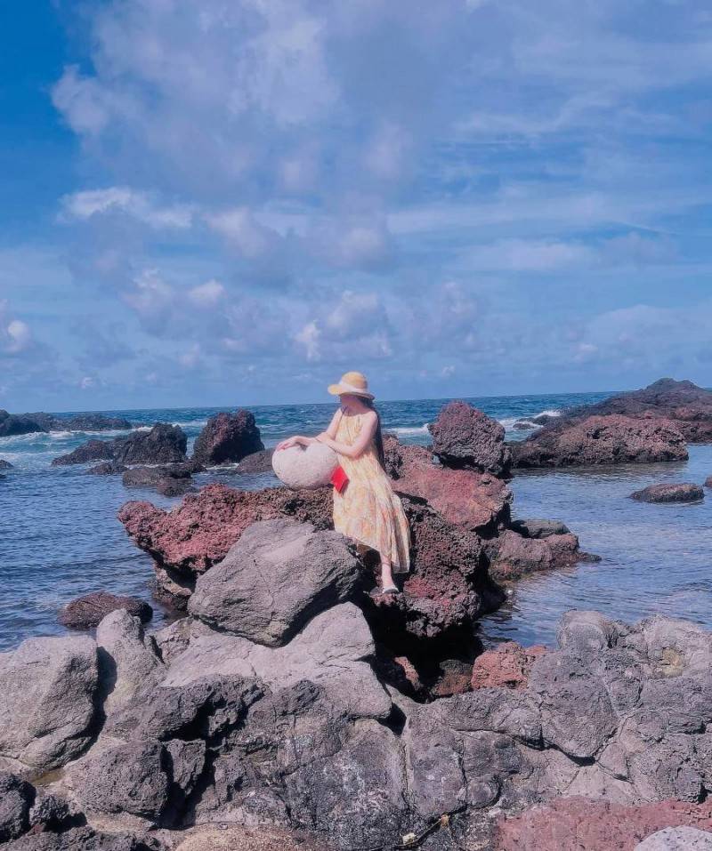 Đảo Phú Quý, viên ngọc thô sáng giá bị giấu kín bên bờ Vịnh Triều Dương