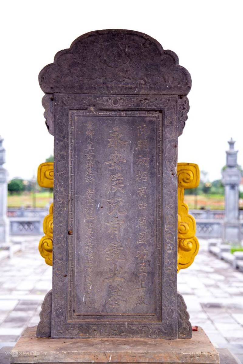 Đến thăm lăng mộ Nguyễn Hữu Cảnh với khung cảnh thiên nhiên hữu tình