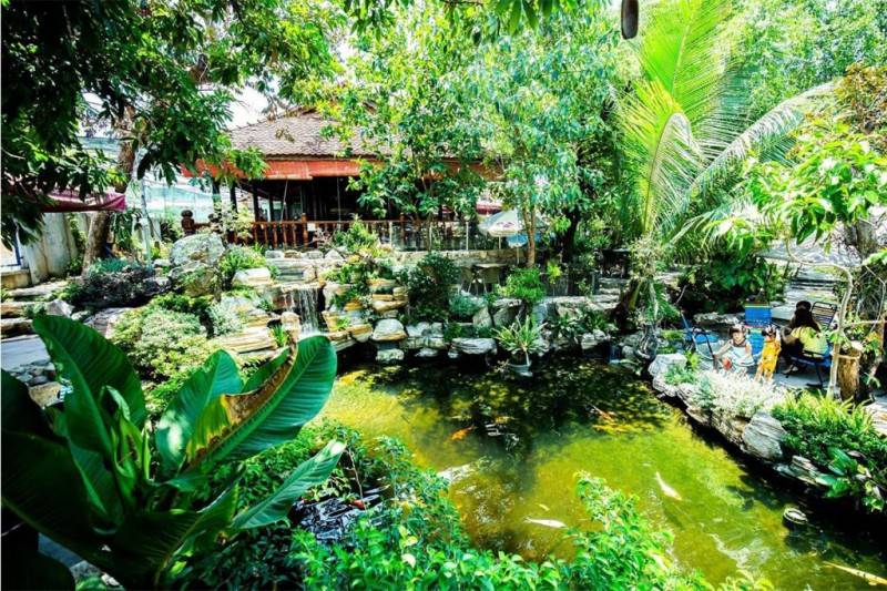 Đến Trầm Koi Garden Coffee tận hưởng không gian  nhà vườn an tĩnh