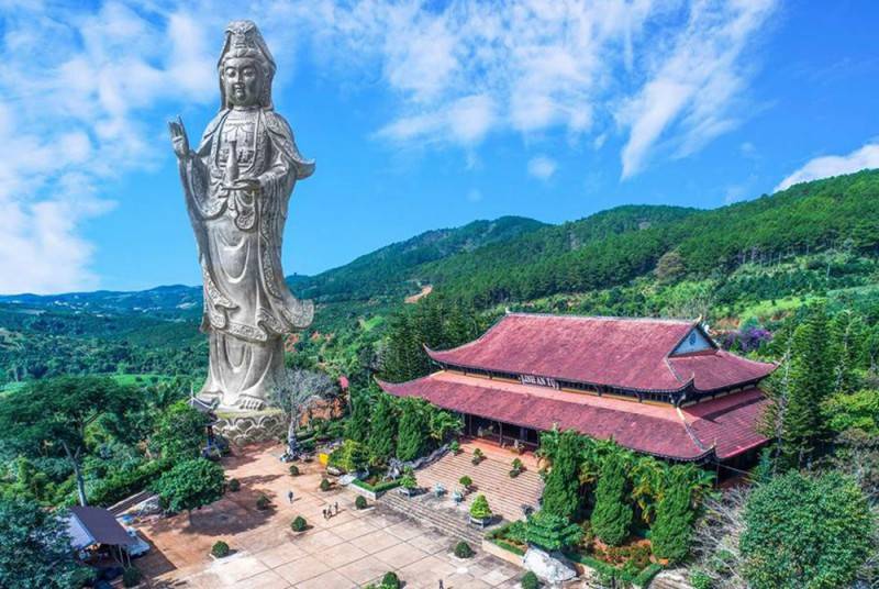 Điểm danh 8 ngôi chùa Đà Lạt có view đẹp như tiên cảnh