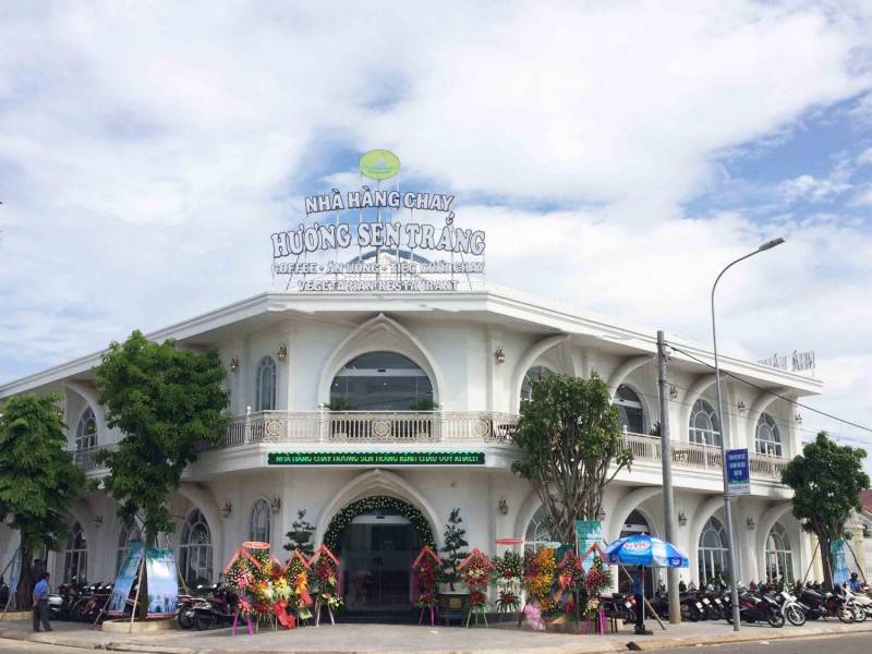 Điểm danh top quán ăn ngon hút khách nhất ở Phan Thiết