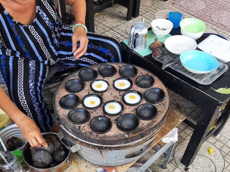 Bỏ túi 10 quán bánh căn Nha Trang ngon nức lòng thực khách