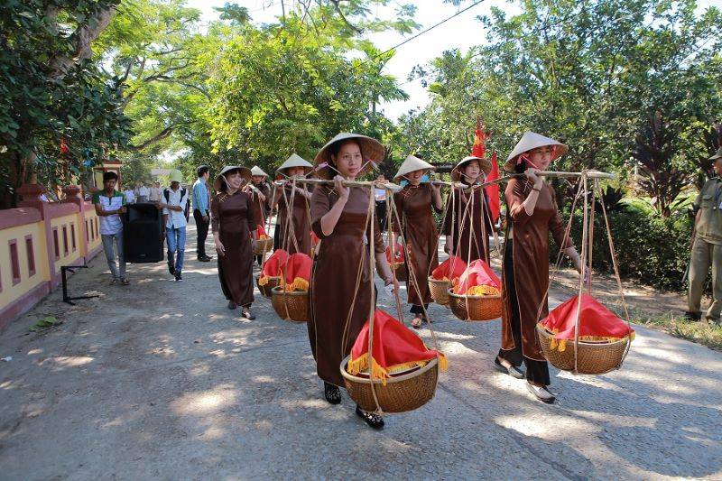 Độc đáo Lễ hội thanh trà – Loại trái cây tiến vua của xứ Huế