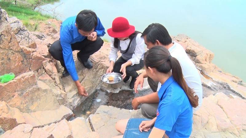 Độc đáo Suối nước nóng Triêm Đức Phú Yên với những trải nghiệm thú vị