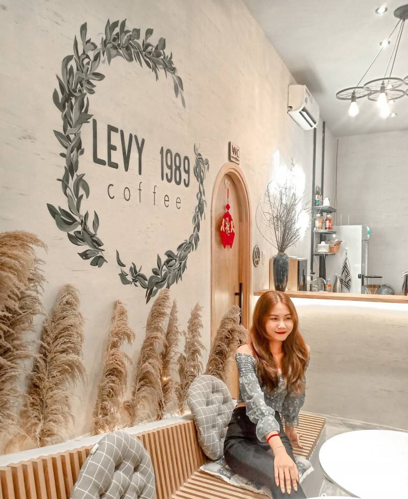 Dừng chân tại Levy 1989 Coffee tìm không gian thoáng đãng giữa lòng thành phố