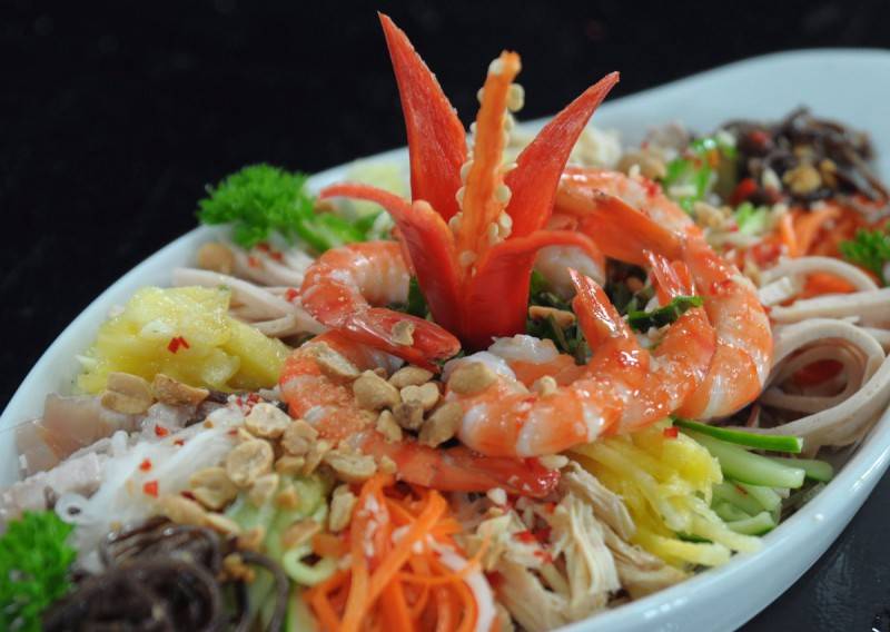 Ghé ngay Nhà hàng Hoàng Sa ngay giữa lòng thành phố Nha Trang