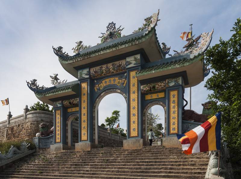 Ghé thăm chùa Linh Ứng - Điểm du lịch tâm linh tại Đà Nẵng