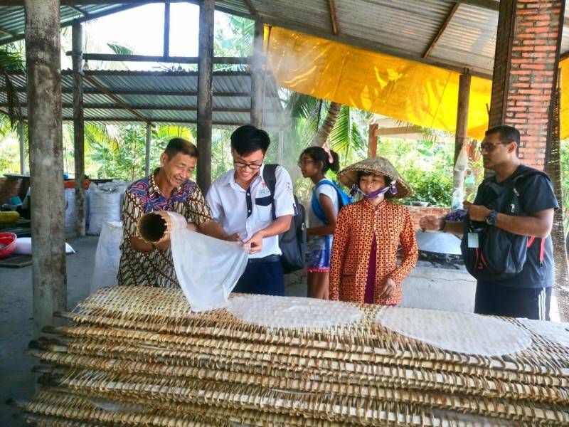 Ghé thăm Lò hủ tiếu Cần Thơ truyền thống nổi tiếng suốt 44 năm