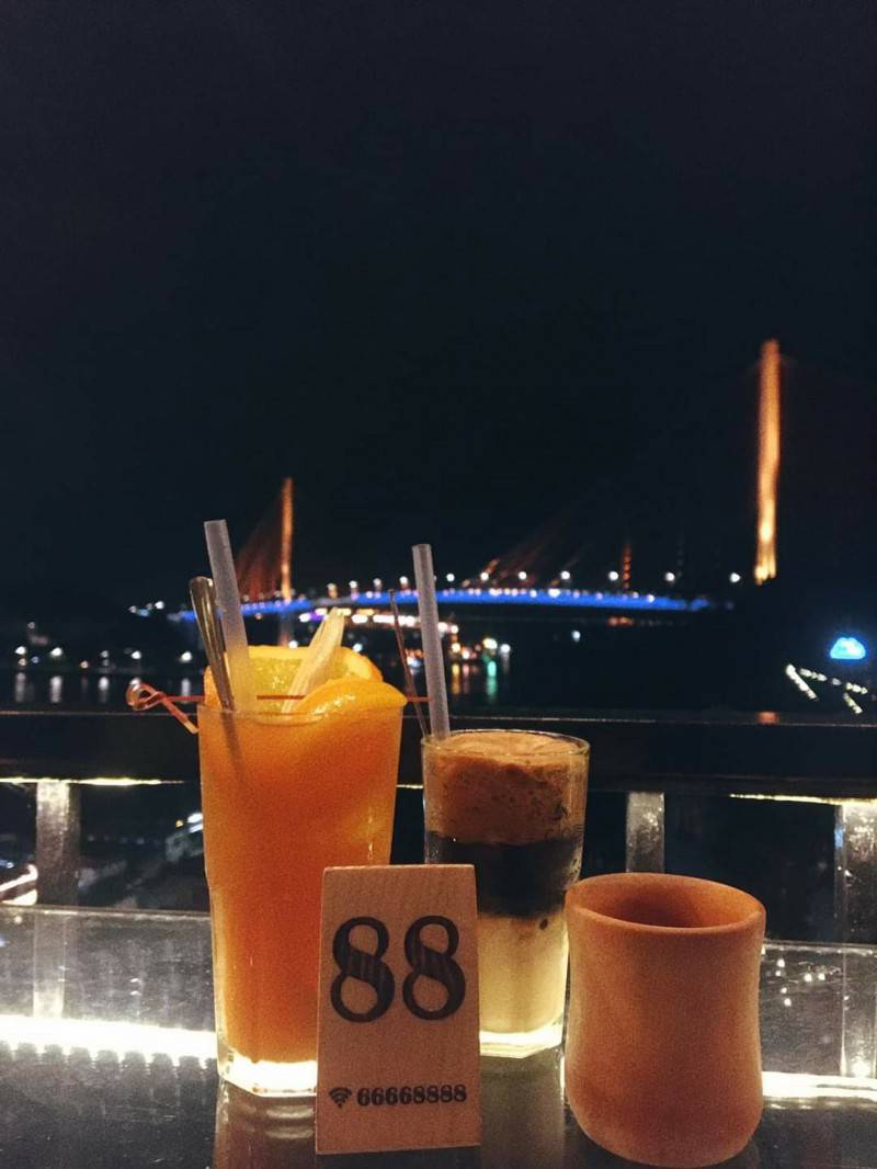 Gió Coffee Hạ Long - Quán cà phê với 'chiếc' view đắt giá